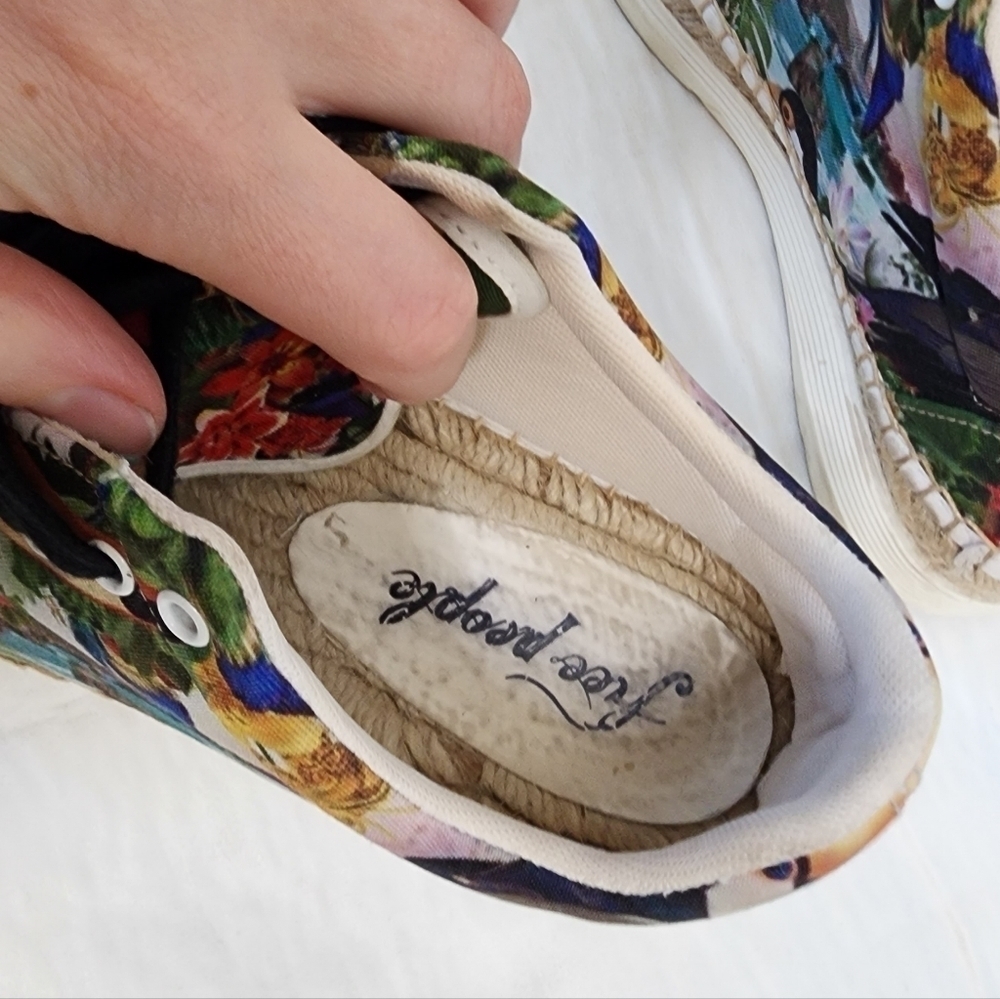 Free People Black Tropical Print Jackson Sneakers 38 - Picture 5 of 8